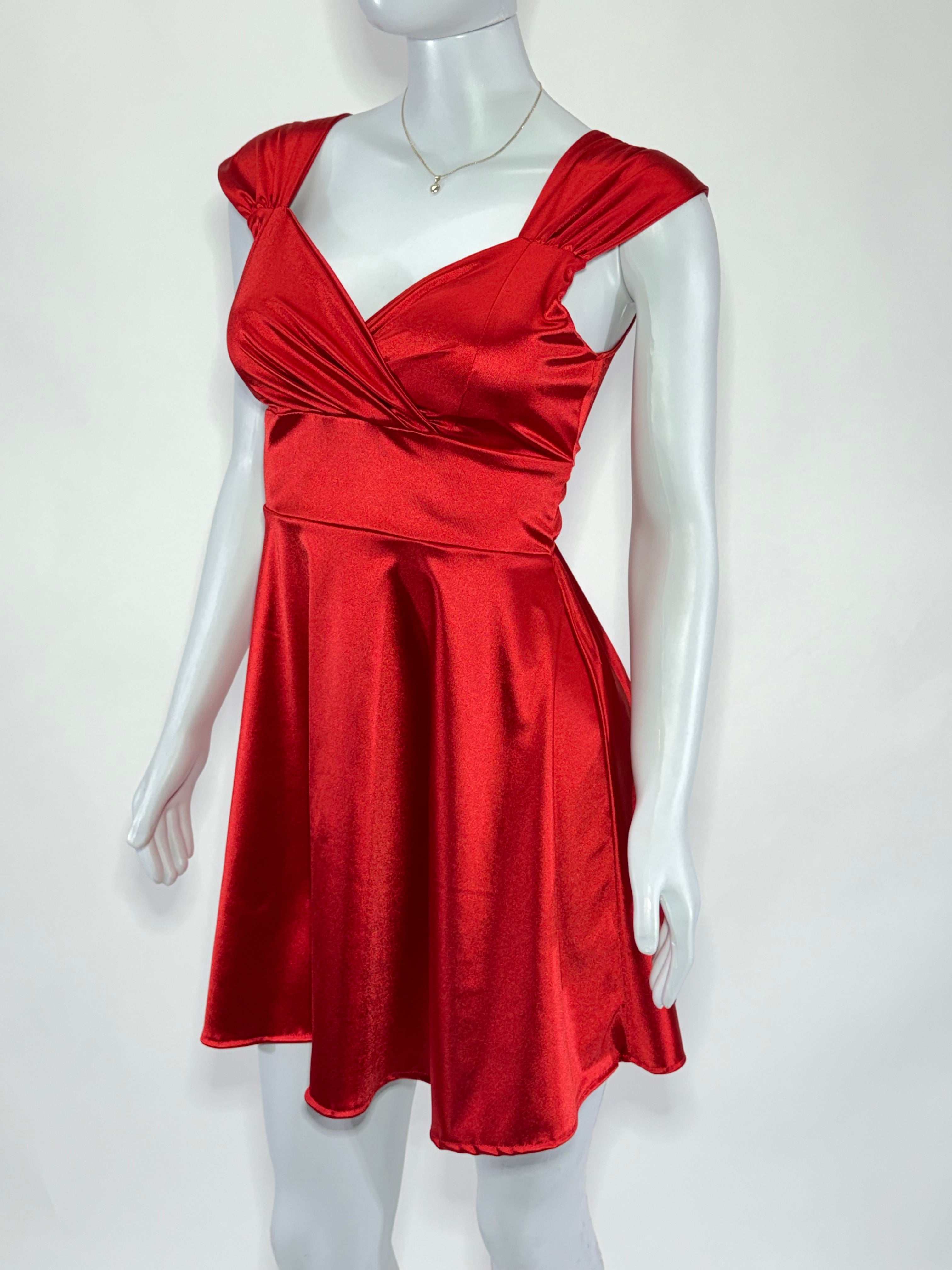 Vestido Dama Corto Satin