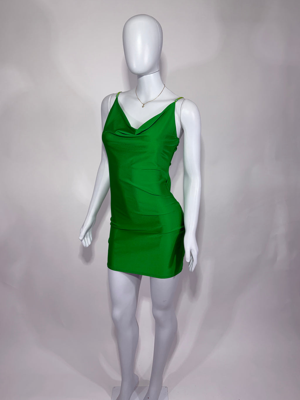 Vestido dama Corto