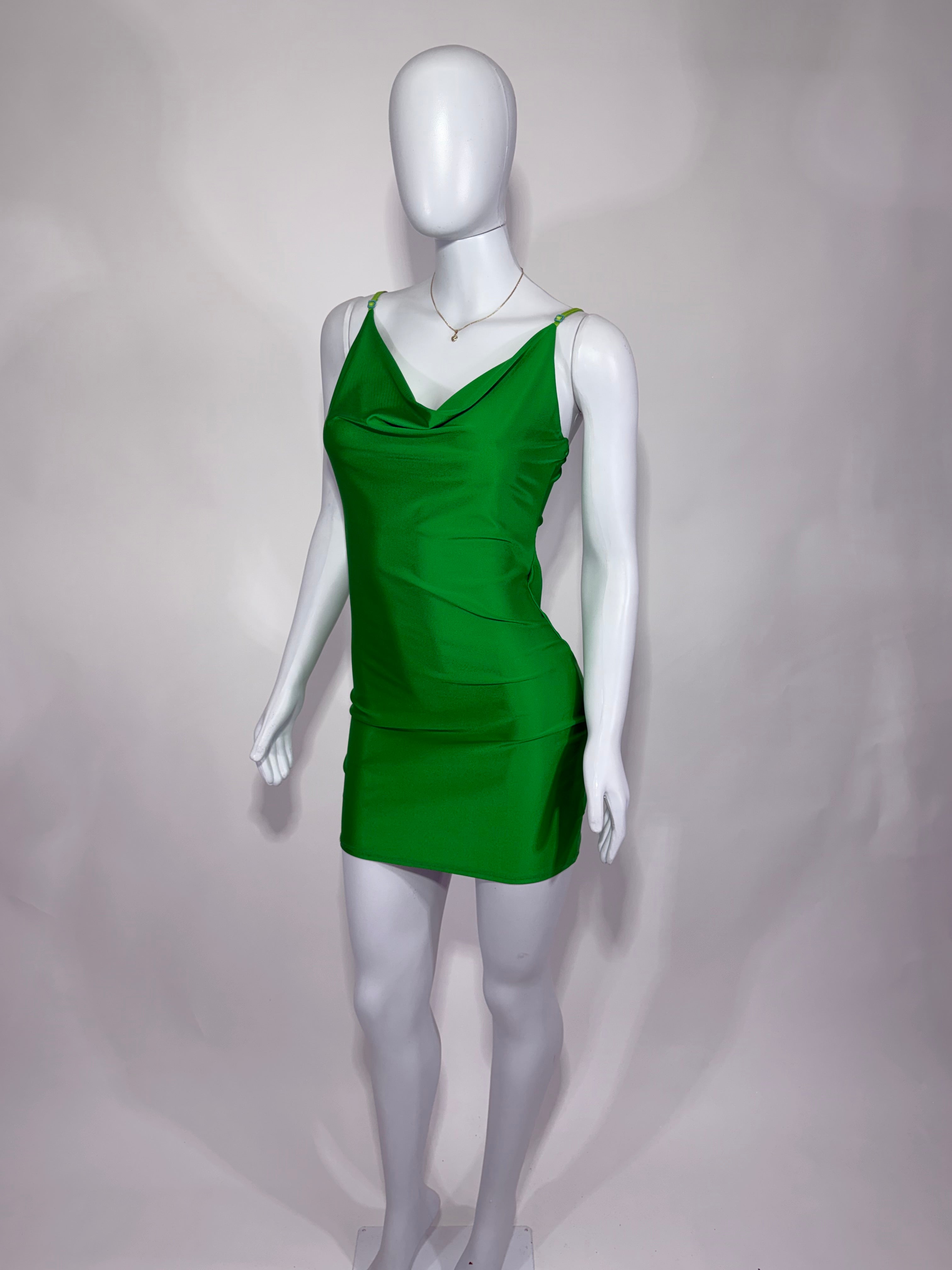 Vestido dama Corto