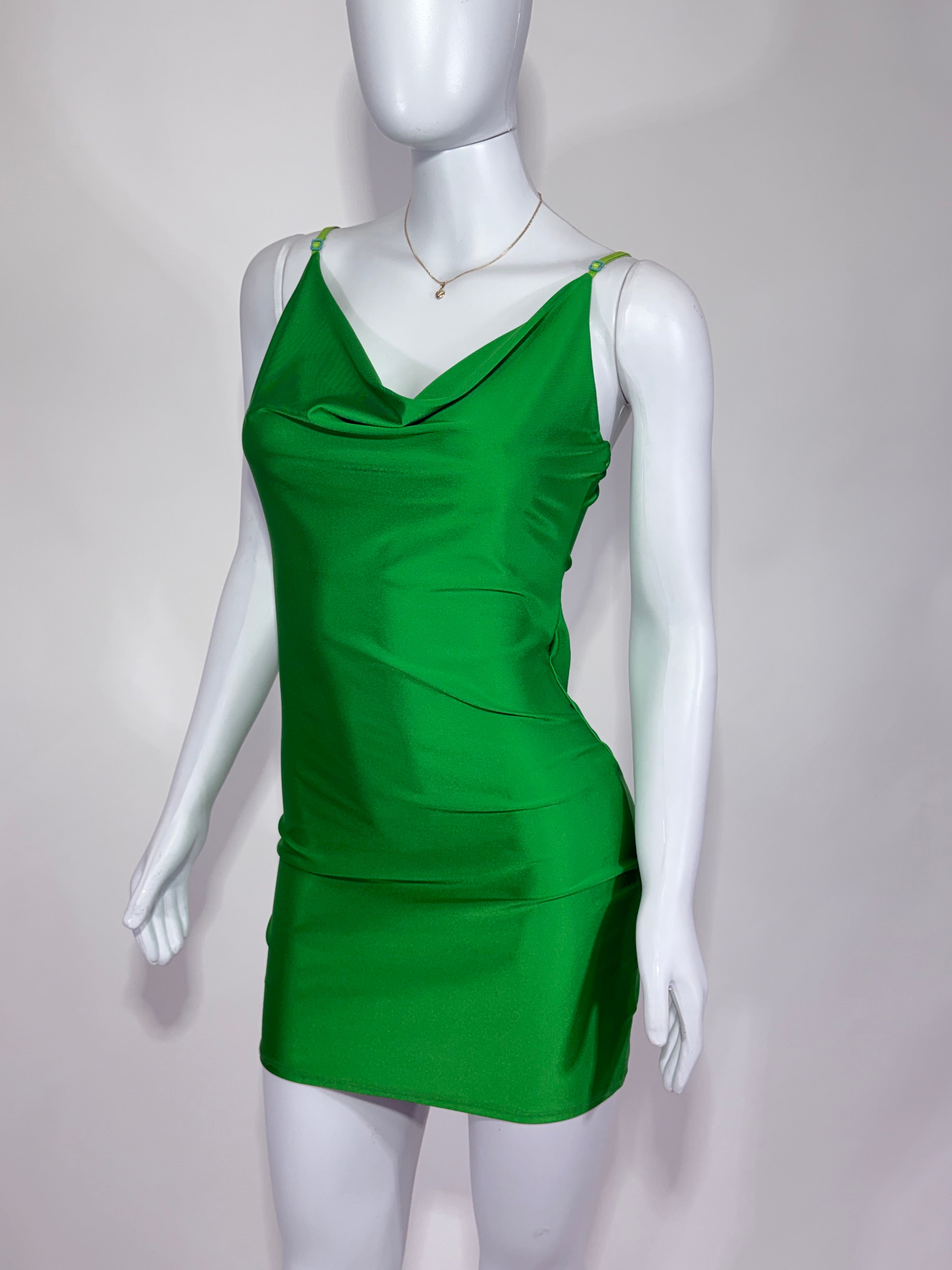 Vestido dama Corto